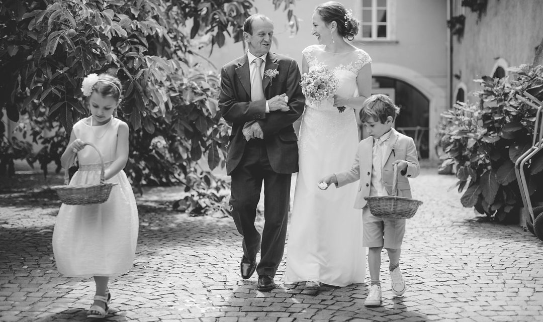 Die perfekte Stimmung – große und kleine Gäste in die Hochzeitsfeier miteinbeziehen