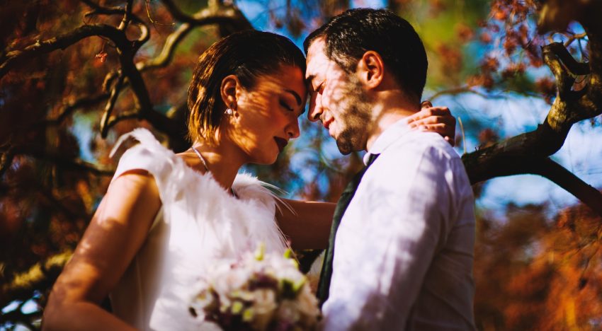 Micro-Wedding – 5 Vorteile einer kleinen und feinen Hochzeit