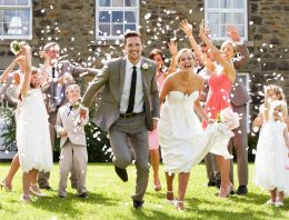 Nicht ohne meine Großfamilie: Tipps für eine gelungene Hochzeit mit vielen Gästen