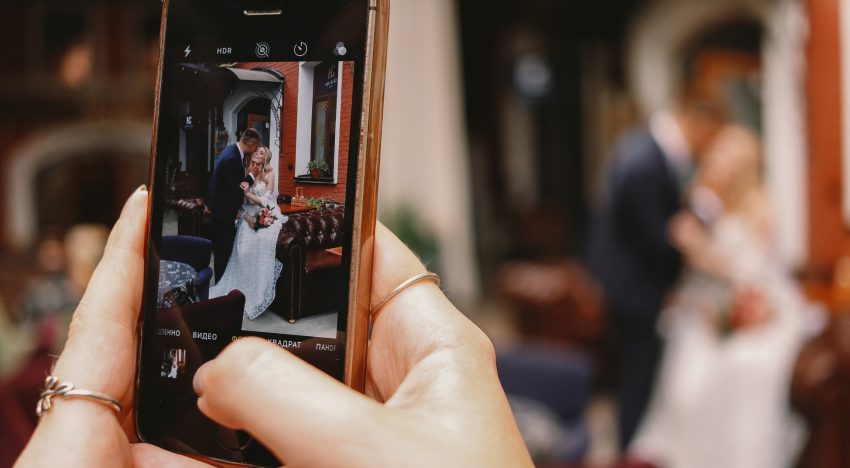Smartphone Zombies auf deiner Hochzeit – Tipps wie du sie vermeidest