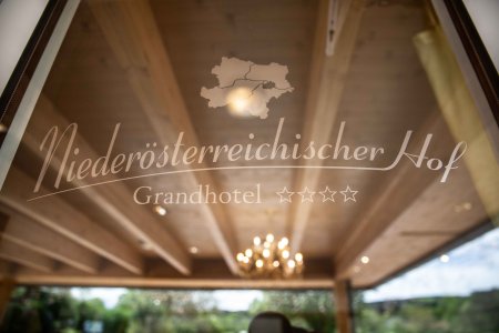 grandhotel-niedersterreichischer-hof_hochzeitslocation_der_kleine_storch_20190503092955783096
